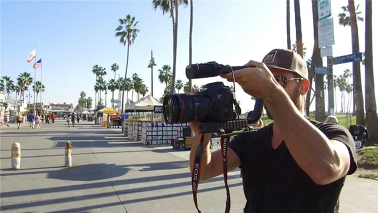 Microphone DSLR rig-handheld camera stabilizer-U-Grip steadicam12.jpg