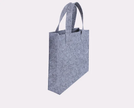 felt tote bag-2.jpg