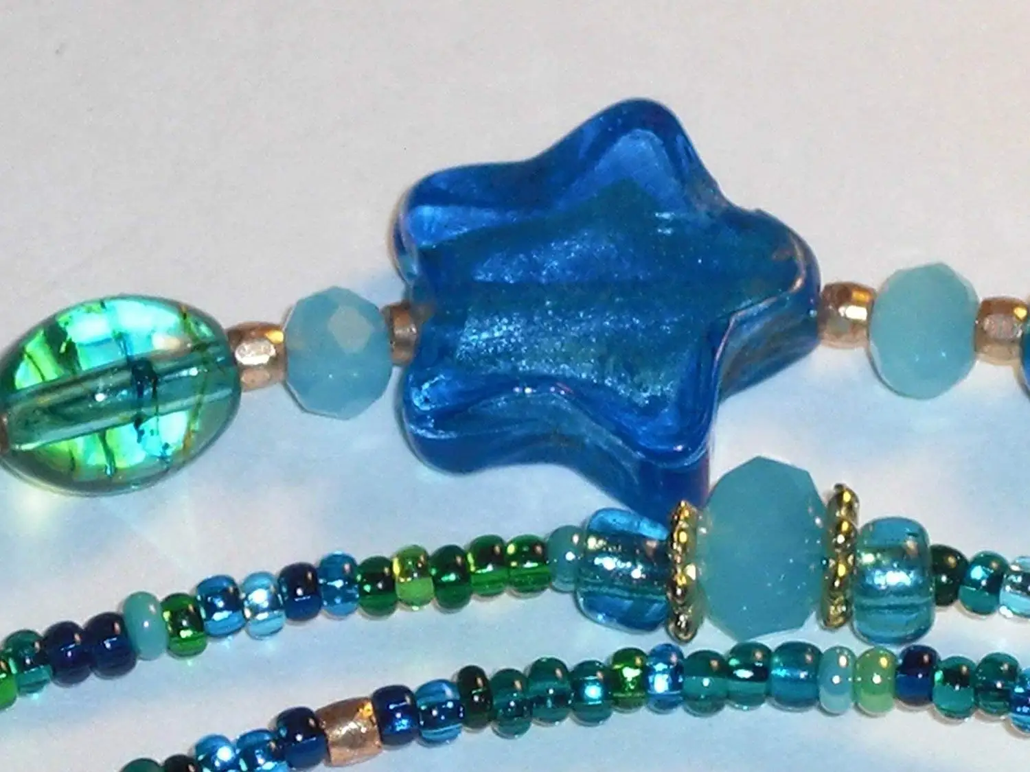 Beaded Handmade Eyeglass Chain Simulated Glass Pearls 28 inches Fancy Ends