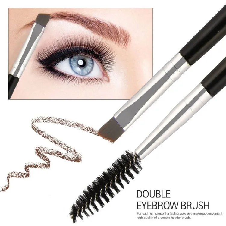 eyeshadow brush.jpg