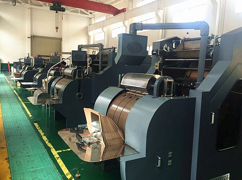 транспортировкой бумаги занималась единственная в городе