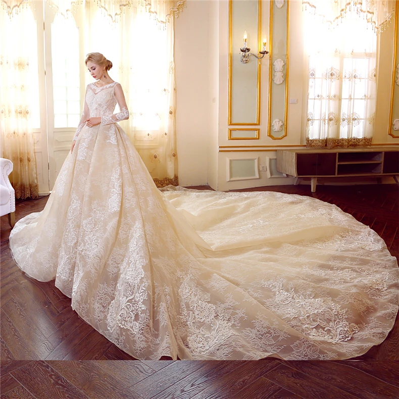 Newest Design Long Sleeve Round Neck Gorgeous Lace High Quality Wedding