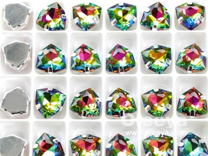 Oleeya Factory 13*18 Glass Teardrop Pointed Back Rhinestones Crystal Strass Pendant Gemstone in Bulk Designs for Garment