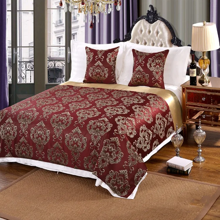 China Factory Manufacturer Queen Size Quilted Hotel Bedspreads