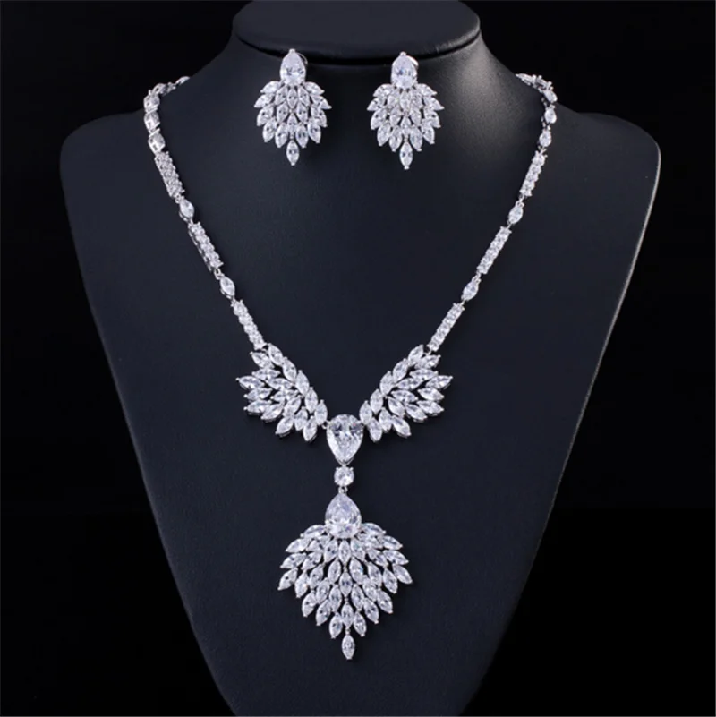 Wholesale Cheap 18K Saudi Gold Plated Jewelry Necklace And Earrings Set