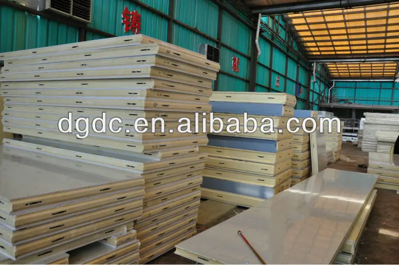 painted galvanized stee PU panel.JPG