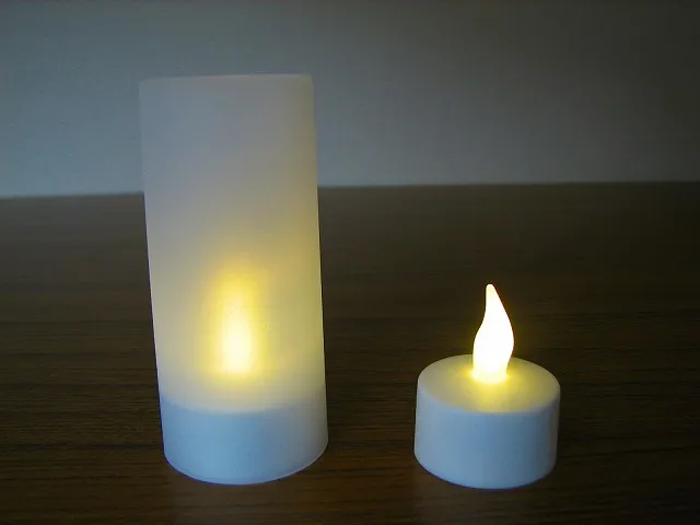 Свеча естественный источник света. Japanese Candles.