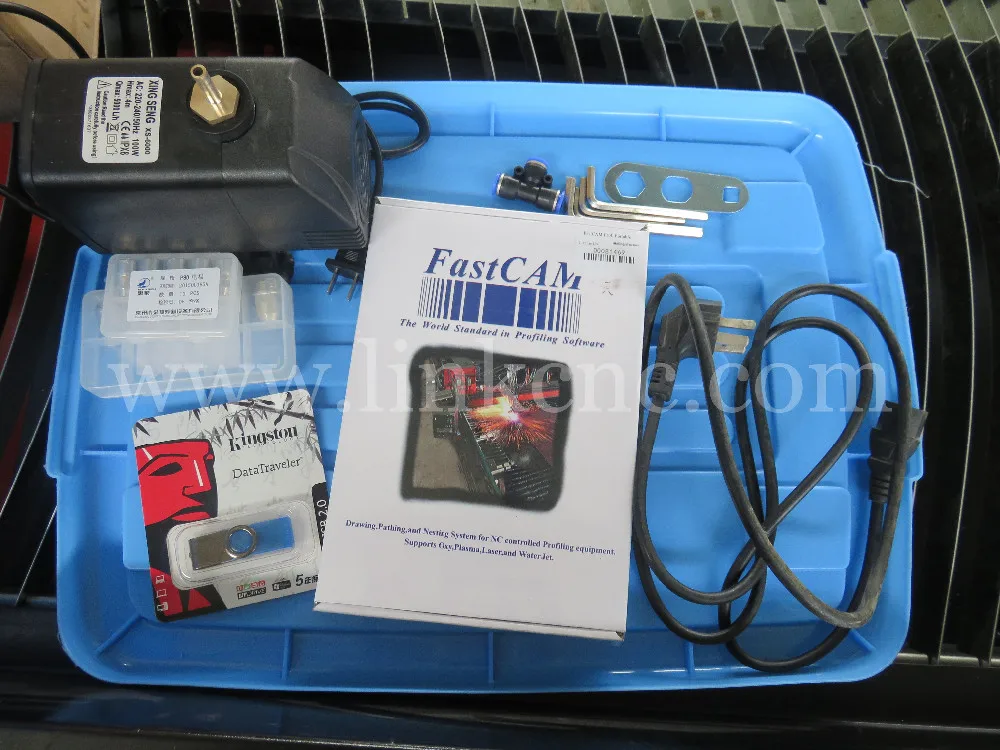 high speed cnc plasma cutting machine / huayuan 63A-200A plasma cutter with blade table for metal cutting