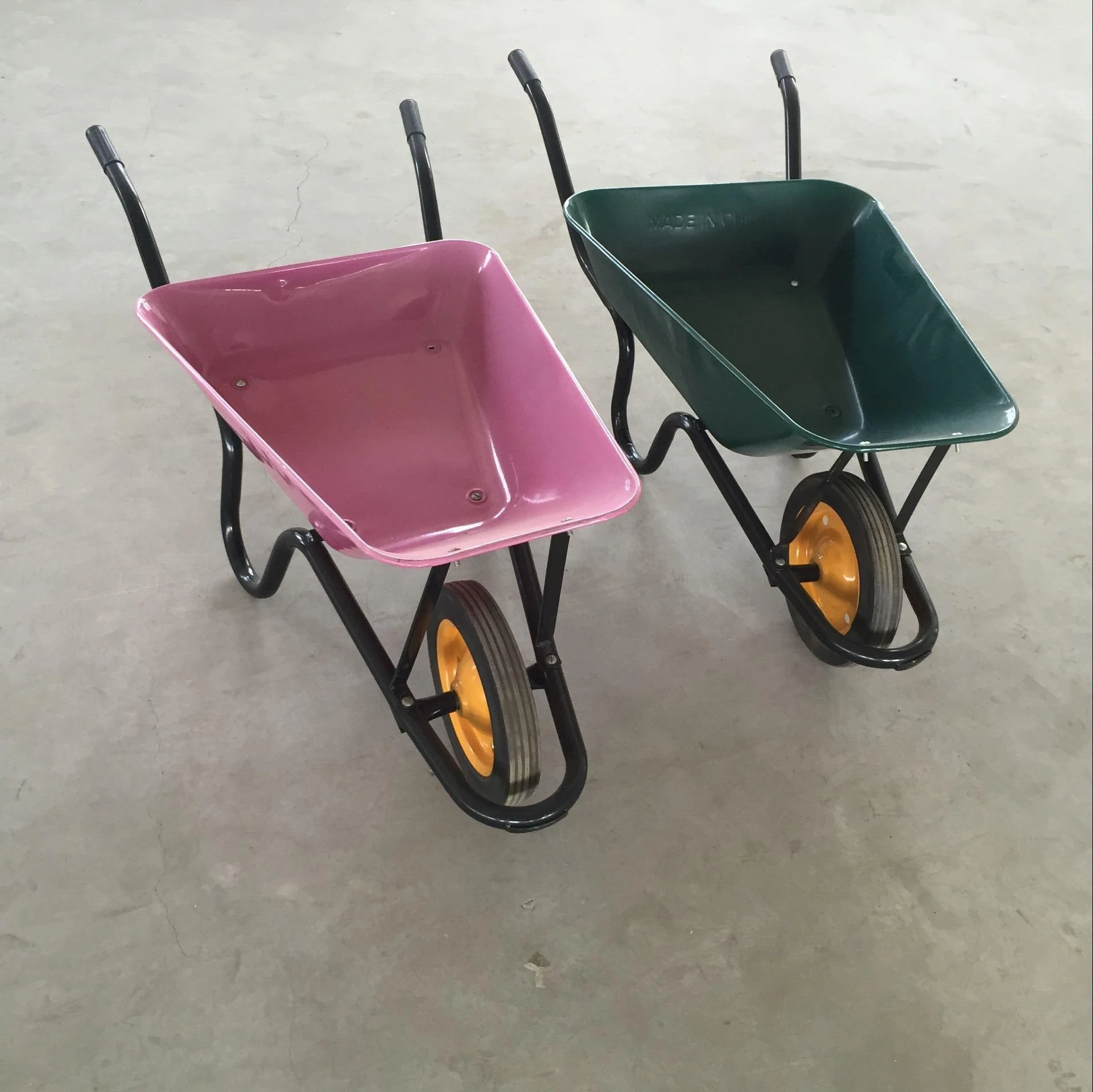 Wholesale Pneumatic Wheelbarrows Wb6400 Nigeria Wheelbarrow Kenya
