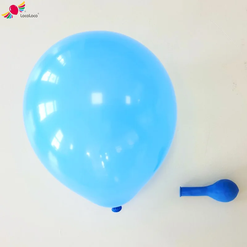 blue balloon