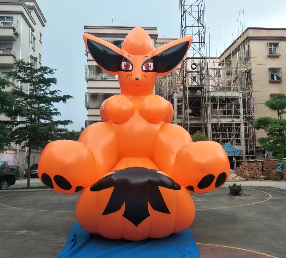 2019 定制 pvc 白色巨型充气卡通蓝眼睛狐狸