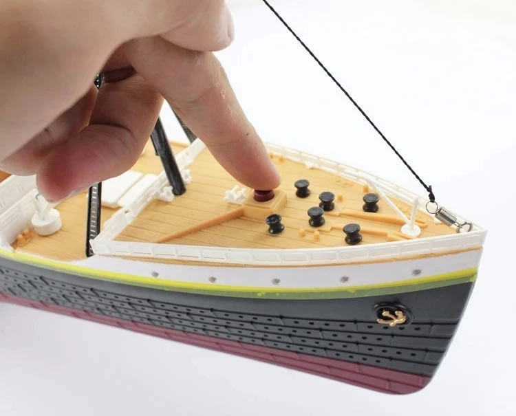 rc titanic ship toy by nqd