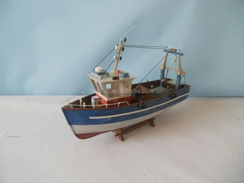 Wooden Fishing Tug Crab Boat Model,Scratched Blue 45x14x35cm Fishing ...