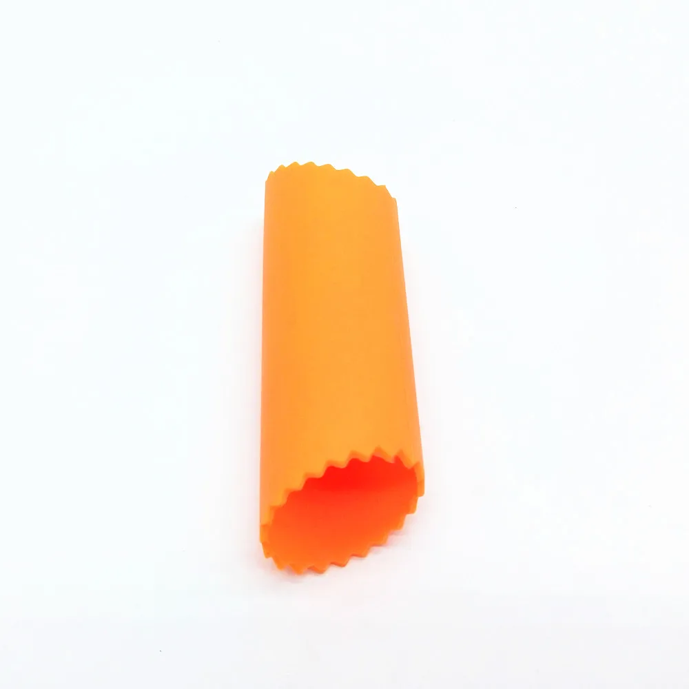 Silicone Garlic Peeler (3).jpg