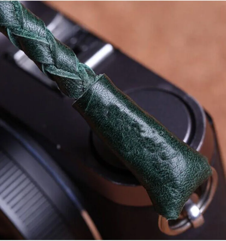 floating camera strap