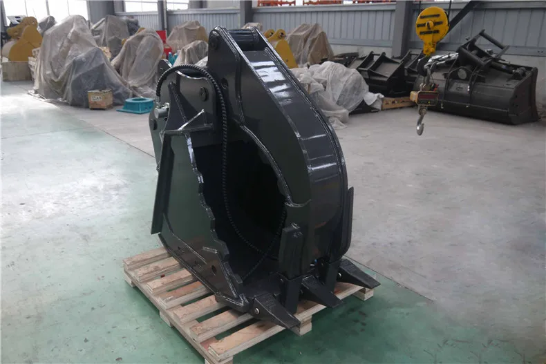 PC120 HYDRAULIC THUMB BUCKET(2)