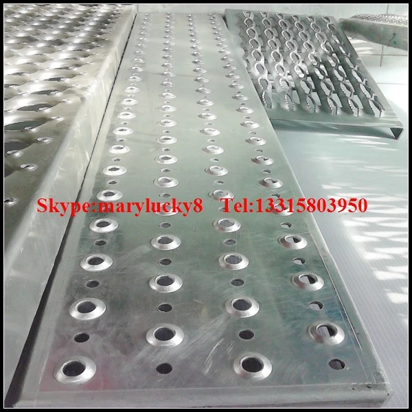 steel plate grade skid Perforated Metal Sheet/perforated Holes Extruded Anti