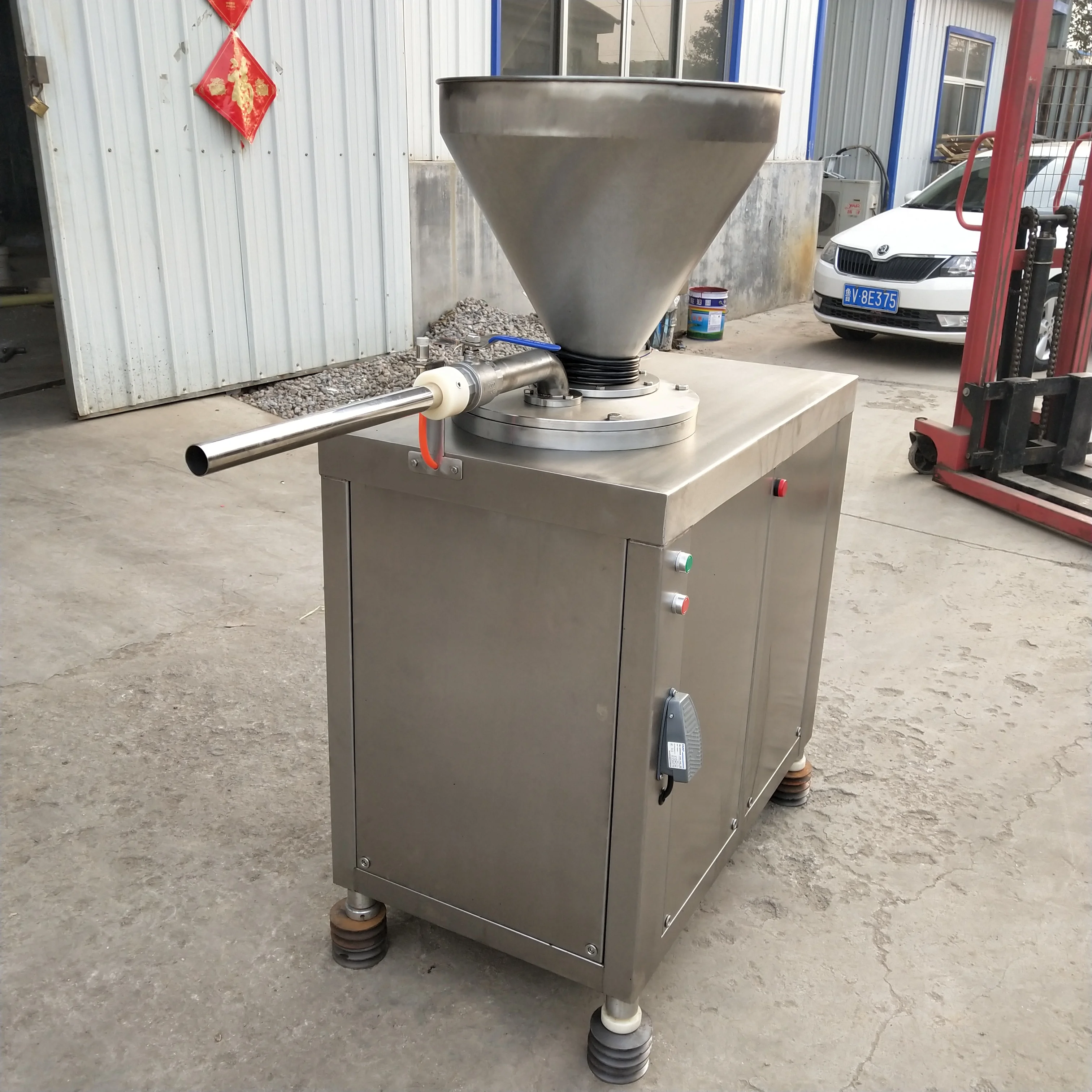 Hydraulic Small Pneumatic Filling Machine Sausage Stuffer Automatic For