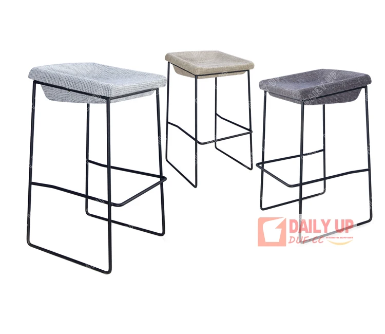 Popular Hot Sell Steel Frame High Stool Fabric Bar Stool with Fabric Trend Style Simple Design For Sale
