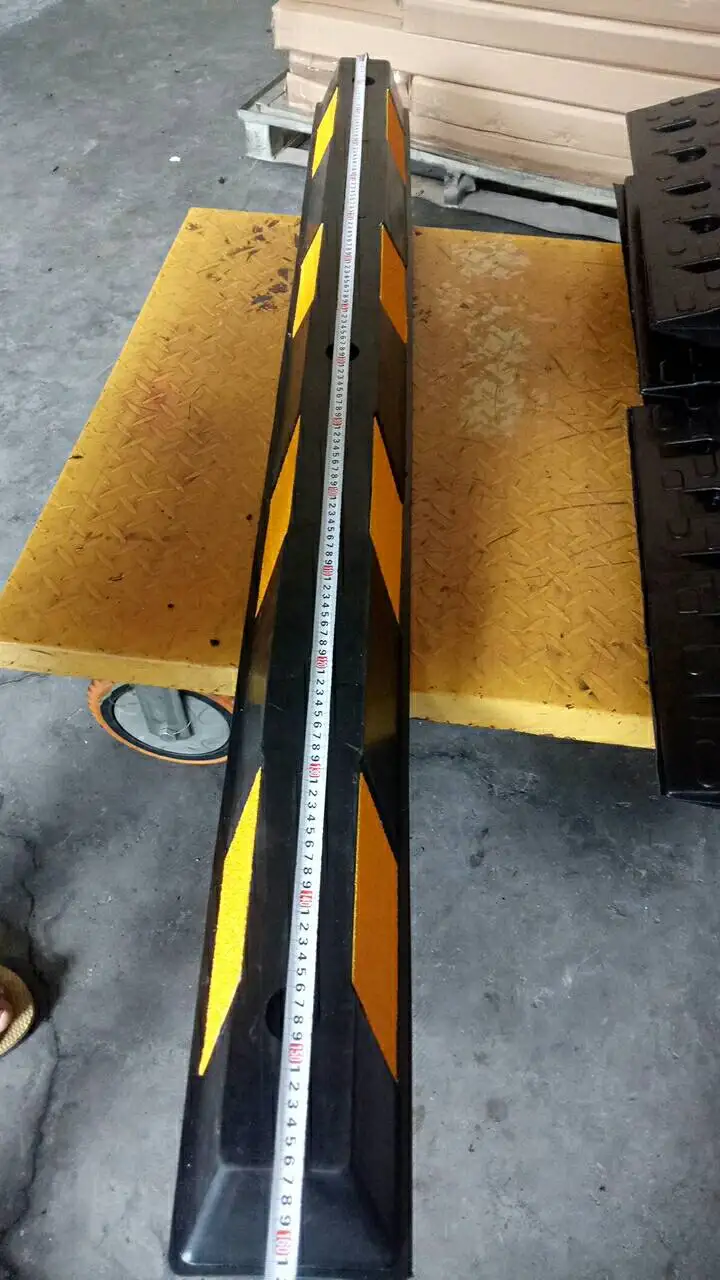 1650mm parking stopper wheel stop rubber wheel stopper