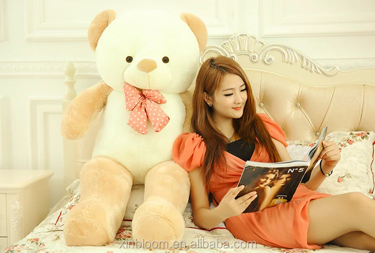teddy  bear w ith bow-knot
