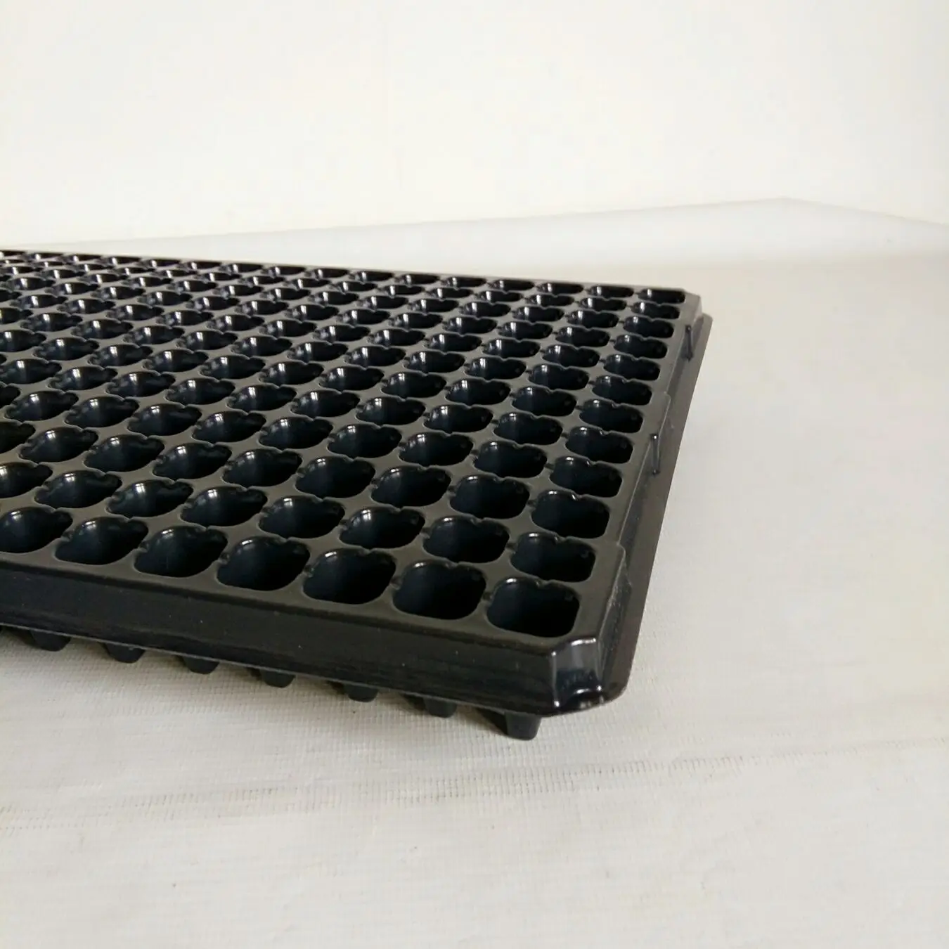 Plastic Nursery Seed Tray Plant Plug Trays Manufacturers Buy Plastic