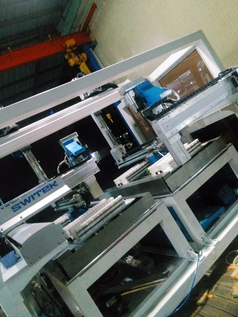 Cutlery Automation Robot Arm For Injection Machine Plastic Cutlery