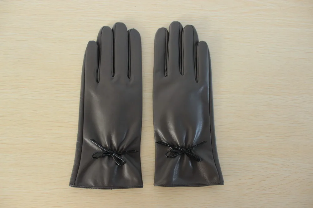 Lady grey hand leather gloves make your hands warm