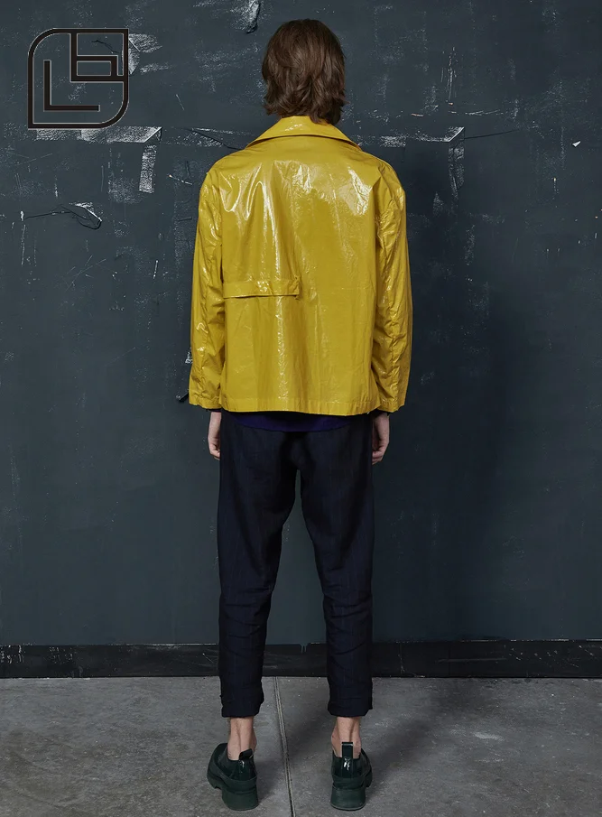 闪光100% pu 合成皮革制作的衣服