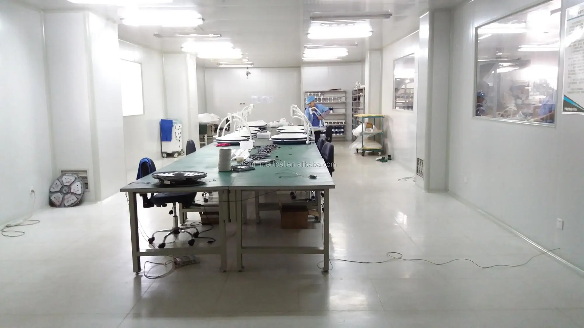 New type and hot selling model of obstetric examination operation table