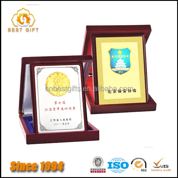 Custom Design Glossy Black Bamboo Wooden Plaque /Award Plaque for Company -  China Wooden Plaque and Plaque price