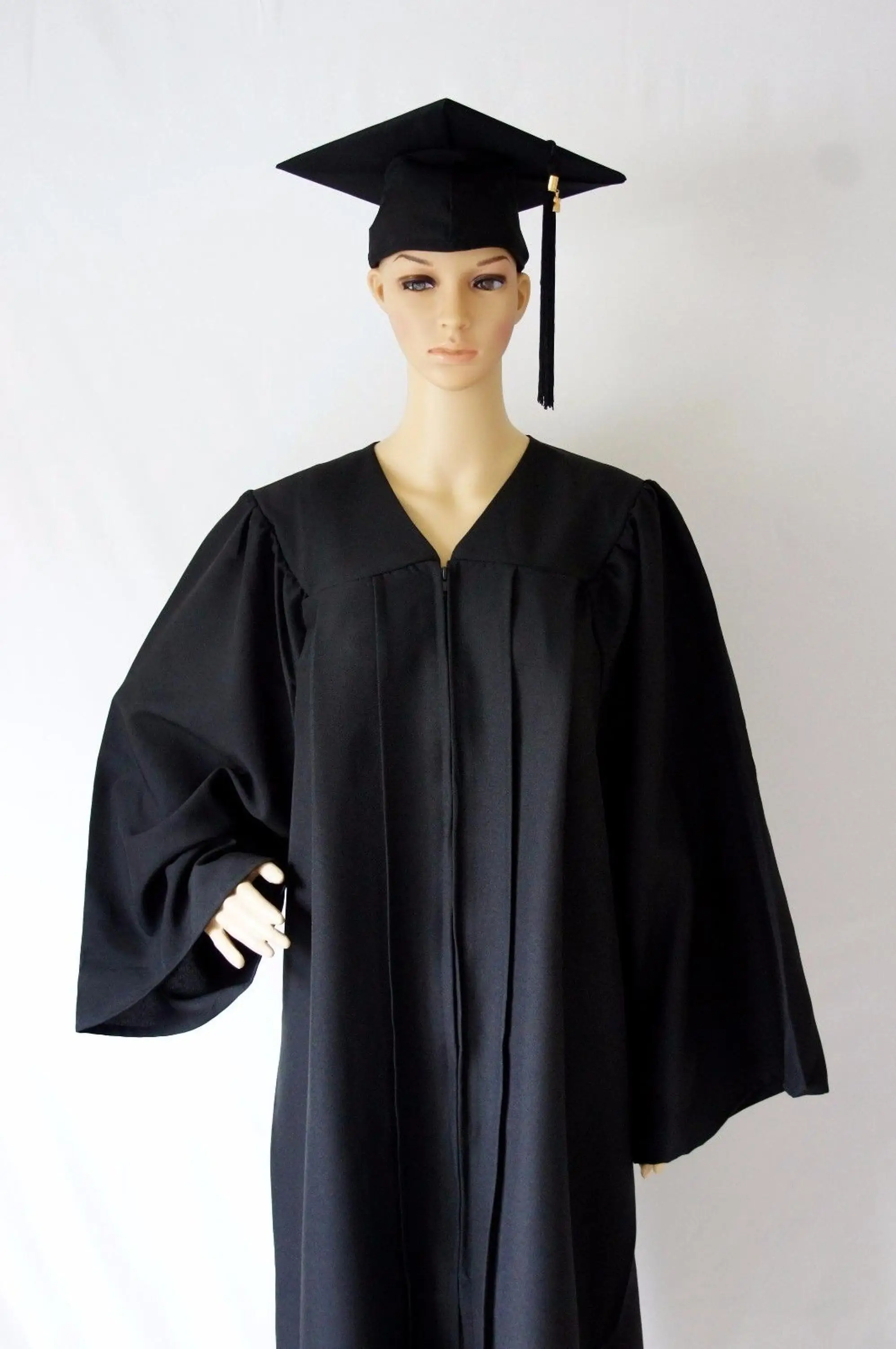 College Uniform Design For Graduation Gowns - Buy Graduation Gowns ...