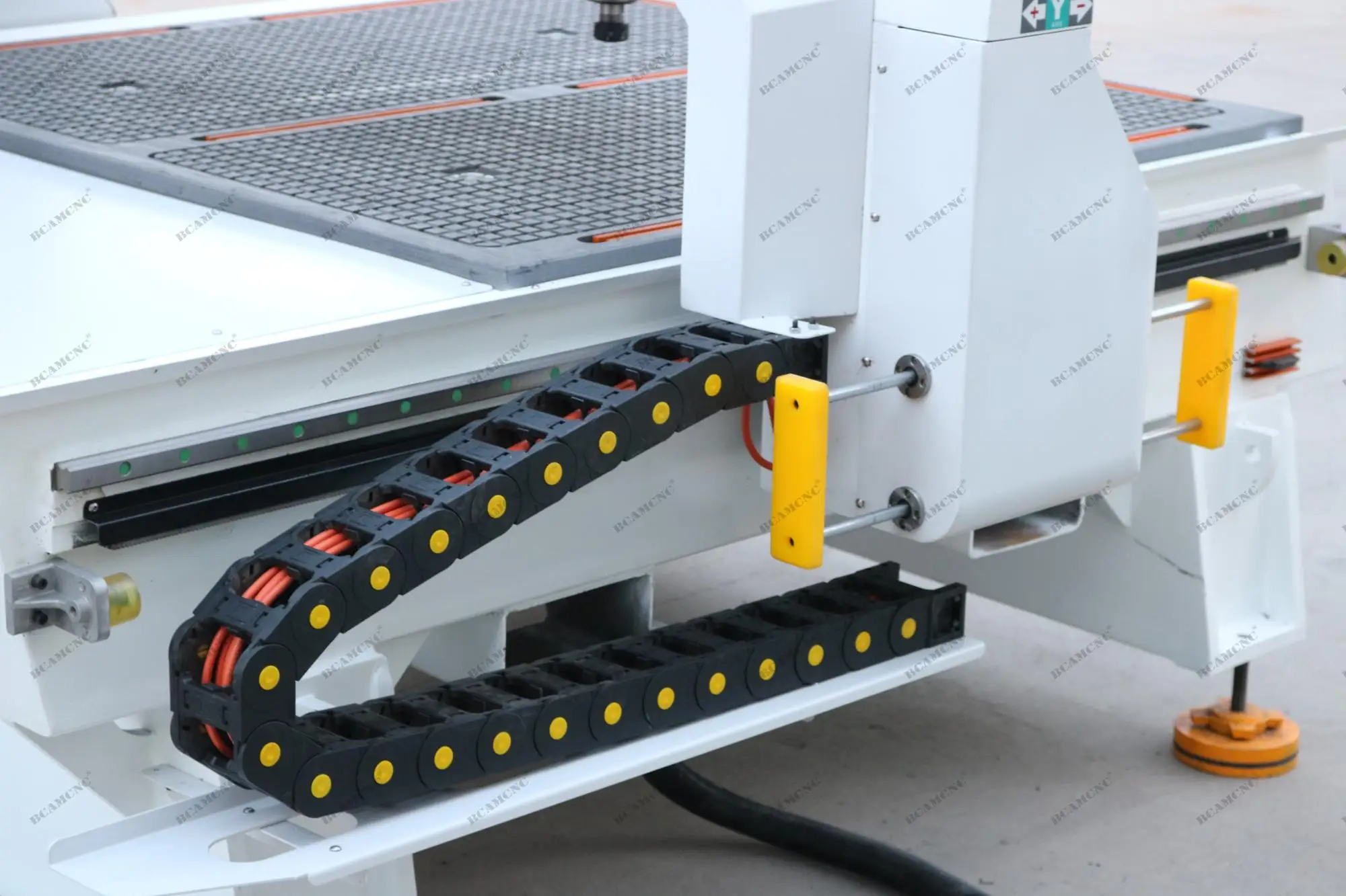 Device rails. Device rails