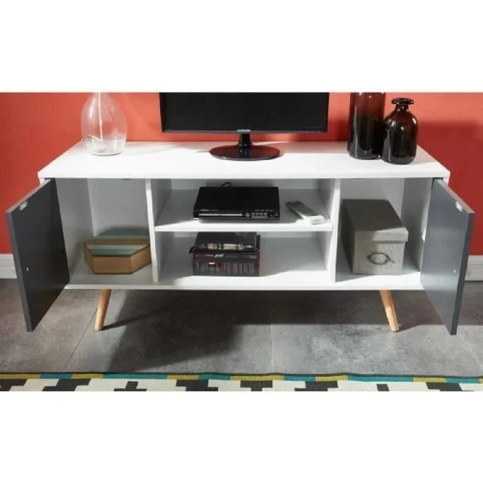 tv stand 2.jpg