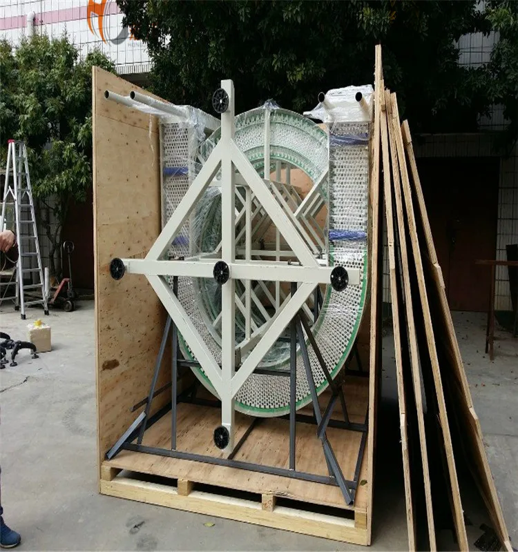 Trasportatore verticale a forma di spirale di design elevatore verticale che trasporta attrezzature catene di plastica modulare catene freezer