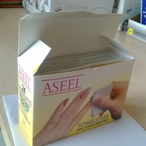 custom sizes and private labelling Nail Polish remover towelettes