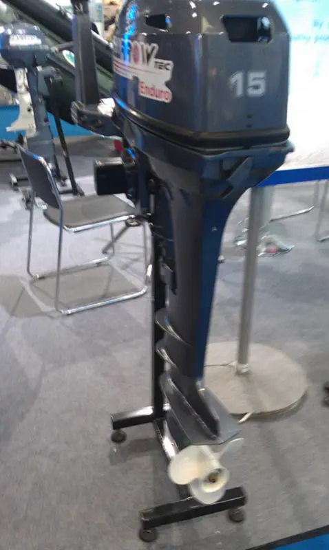outboard motor (10).jpg