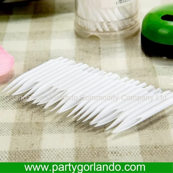 plastic toothpicks (4)