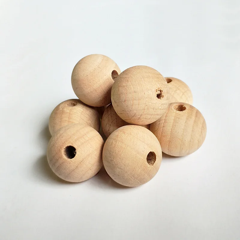 necklace wooden beads.jpg