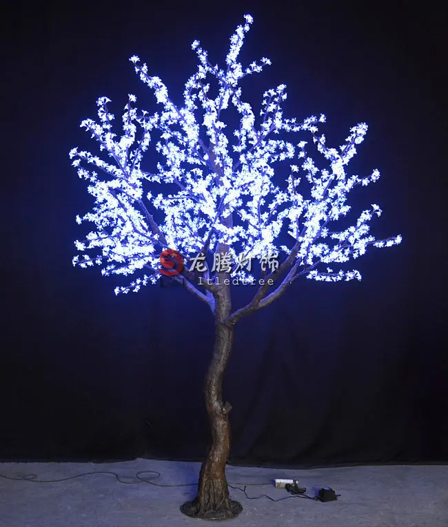 light up tree