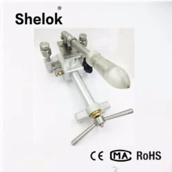 Hand pump atmospheric pressure gauge calibrator