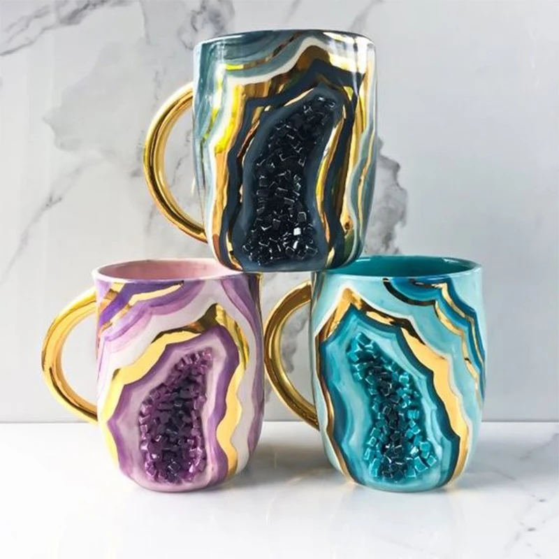 пепельница из эпоксидной смолы. чаша из эпоксидной смолы. чашка из эпоксидной смолы. кружка из эпоксидной смолы. кружка с блестками.