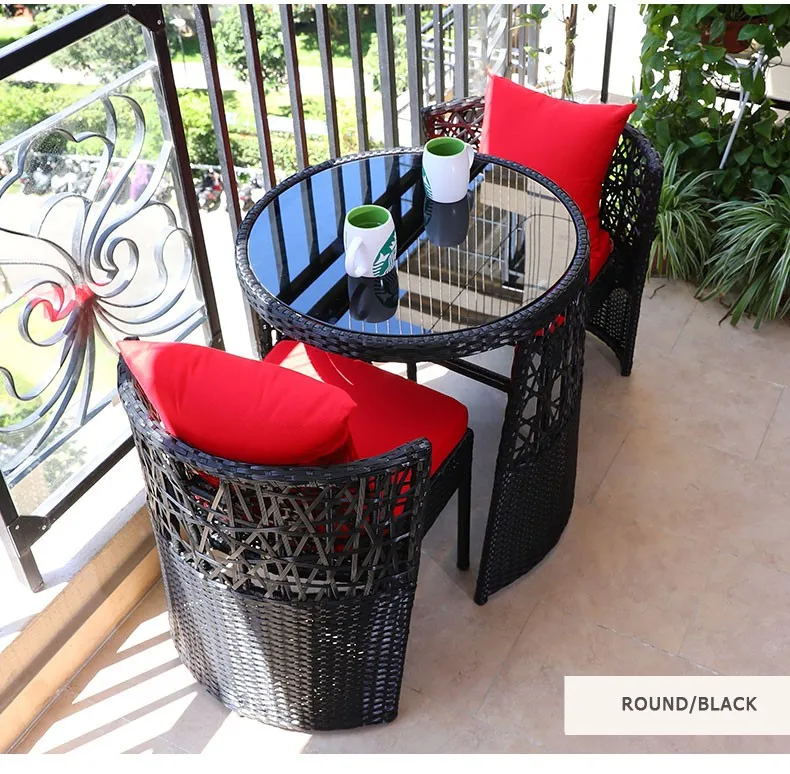 Outdoor Furniture Space-saving Pe Rattan Garden Chairs Balcony Table