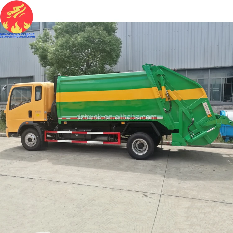RHD HOWO garbage truck1.jpg