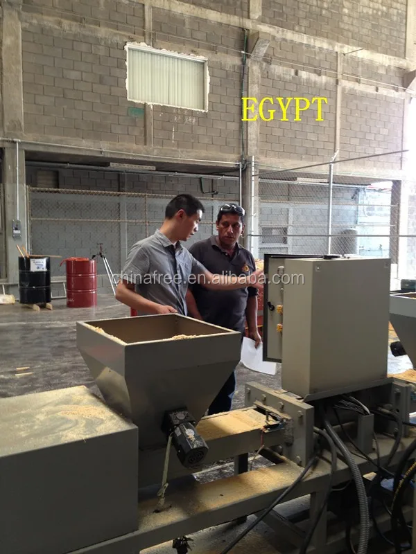 wood pallet machine.jpg