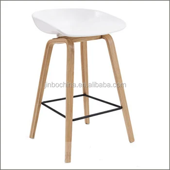 Special Price White Plastic Seat Bar Stool With Wooden Legs Special Price White Plastic Seat Bar Stool With Wooden Legs