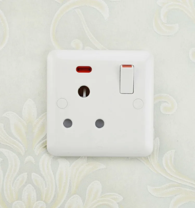 Source A/C water heater 15amp uk electrical wall socket on m.alibaba.com