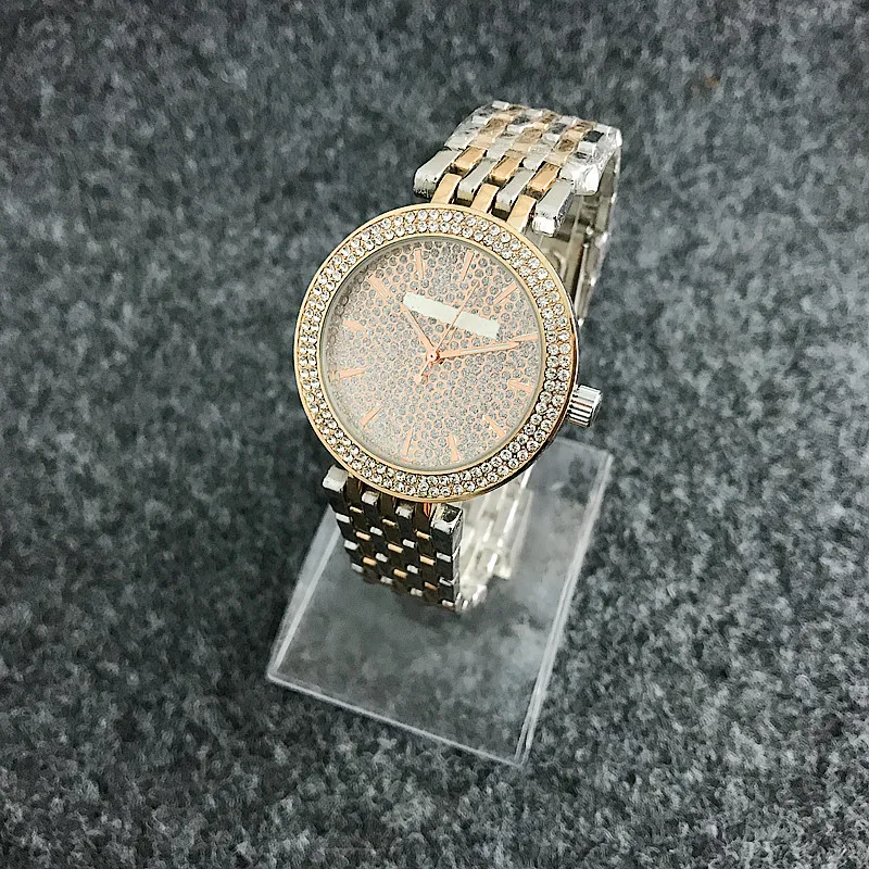 excel quartz watch