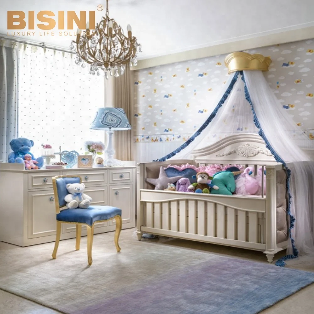 Bisini European Style Baby Crib Wooden Craving Baby Crib With