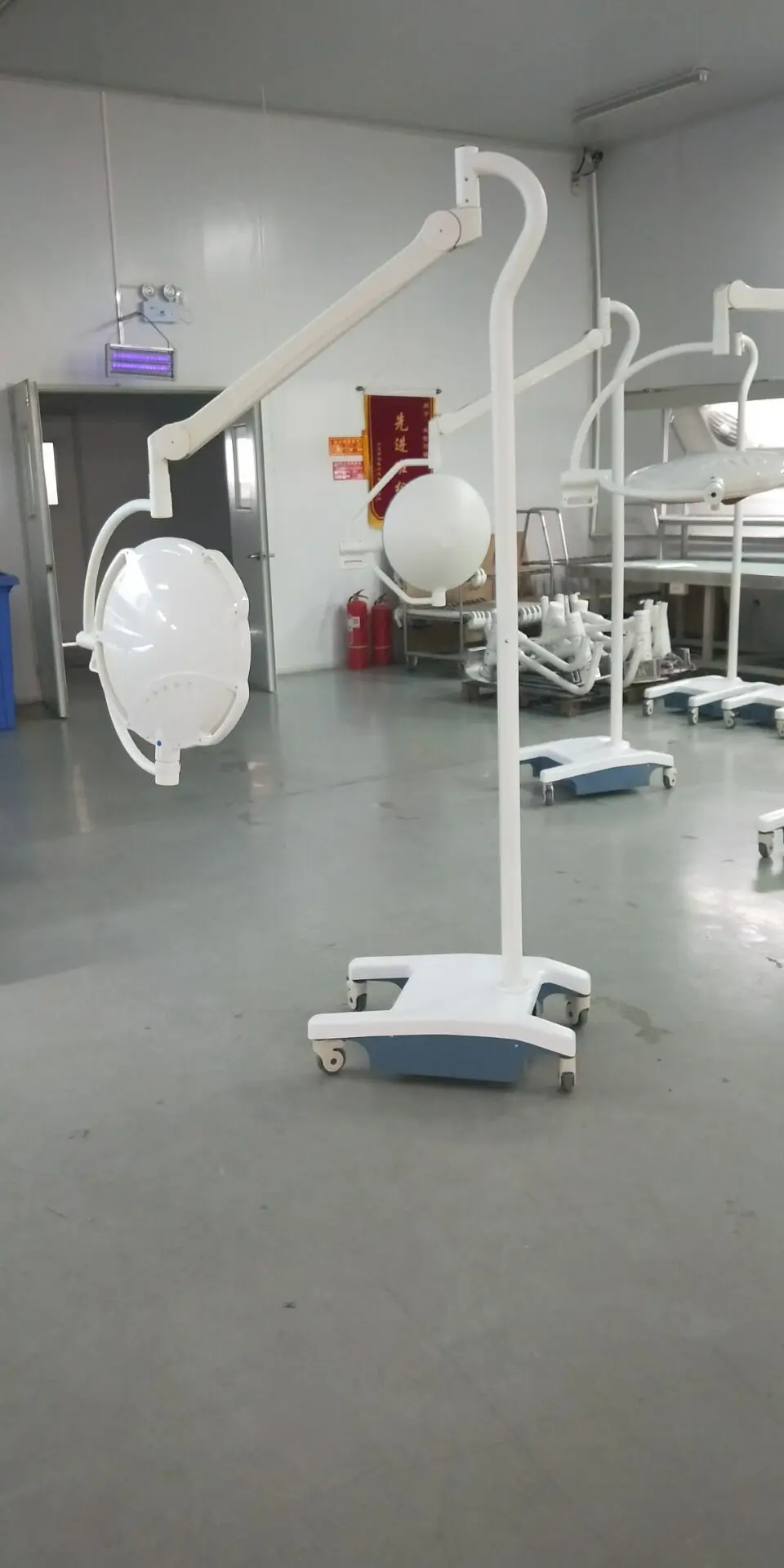 Medical mobile stand led operating lamp led operation light